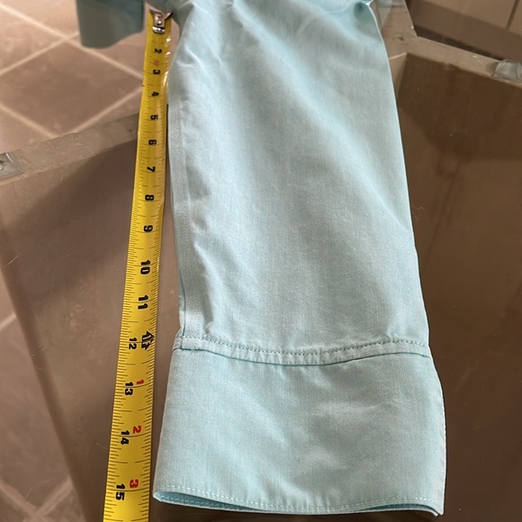 Foxcroft, fits 8-10,100% cotton,V-neck to buttons,bracelet length sleeve.As new - Picture 9 of 11